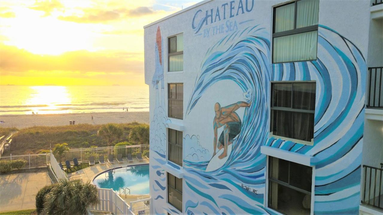 Chateau By The Sea Aparthotel Cocoa Beach Exterior photo