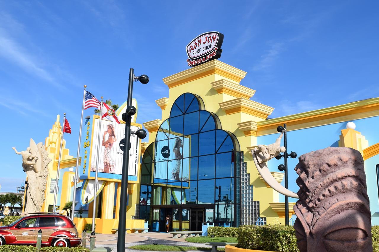 Chateau By The Sea Aparthotel Cocoa Beach Exterior photo