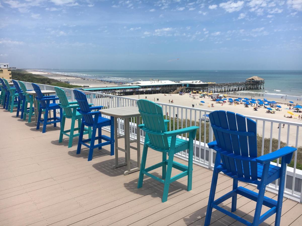 Chateau By The Sea Aparthotel Cocoa Beach Exterior photo